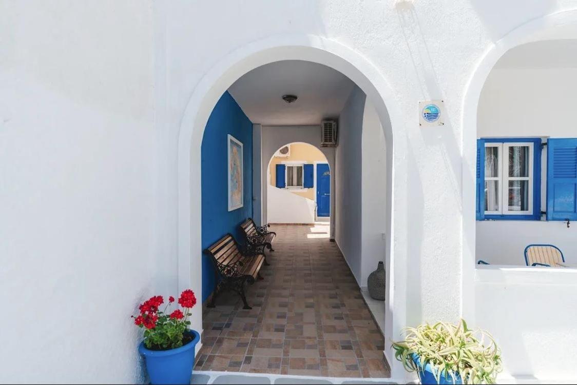 Spiridoula Villa - Santorini Seaside Retreats Perissa  Bagian luar foto