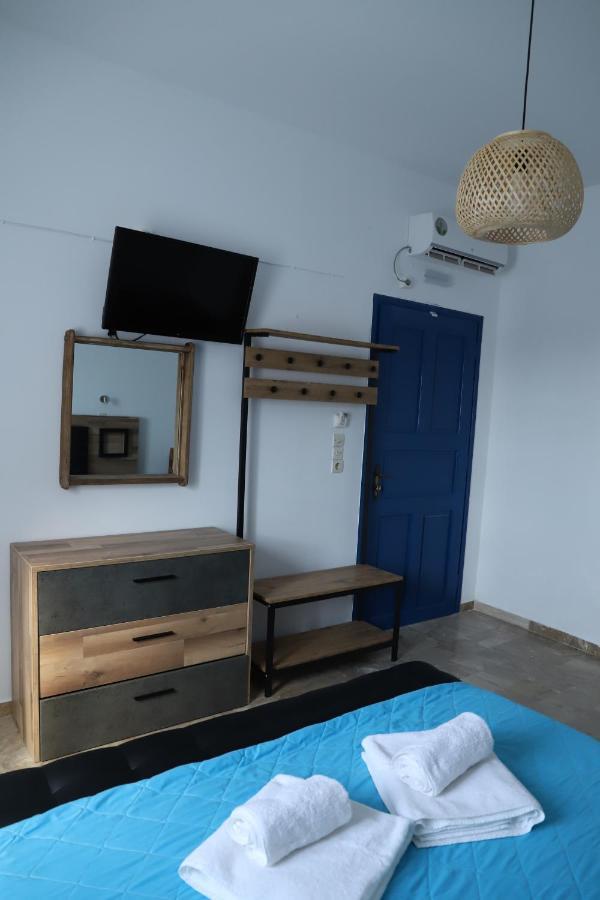 Spiridoula Villa - Santorini Seaside Retreats Perissa  Bagian luar foto